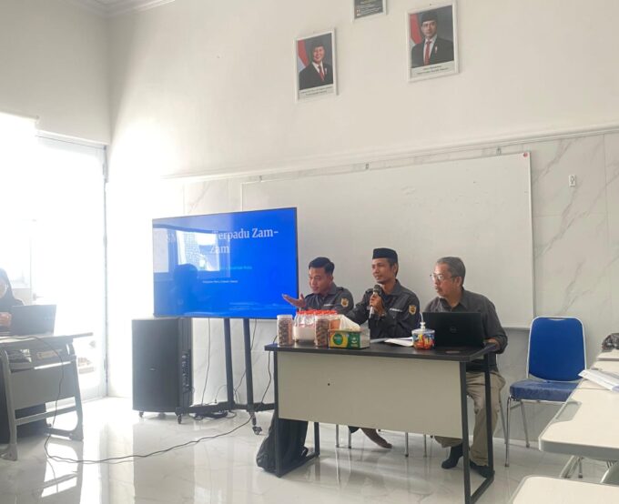SMP IT Zam-Zam Gelar In House Training Penyusunan Perangkat Ajar Kurikulum Merdeka